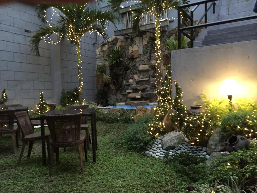 Chateau Beatrice Tagaytay City Exterior foto