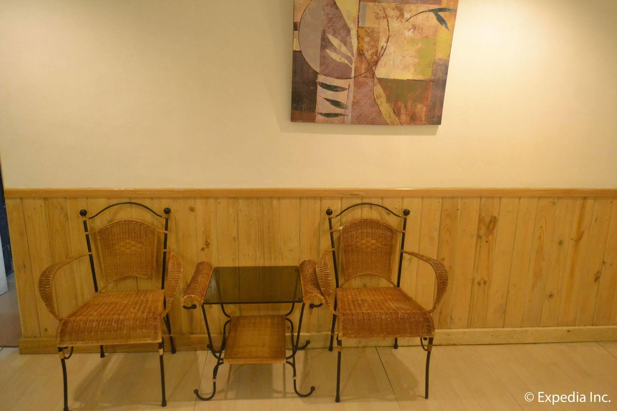 Chateau Beatrice Tagaytay City Exterior foto